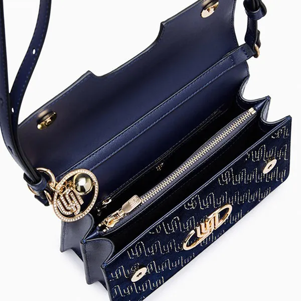Túi Đeo Chéo Nữ Lyn Infinite Meya (EM) M Crossbody Bags LL23MBF276 Màu Xanh Đậm