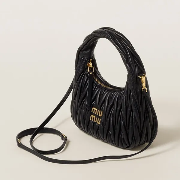 Túi Xách Tay Nữ Miu Miu Wander Matelassé Nappa Leather Hobo Bag Màu Đen