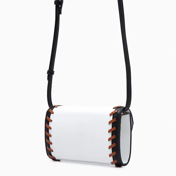 Ví Nữ Lyn Yoanna Wallets On Chain LL23FWF102 White Màu Trắng Đen