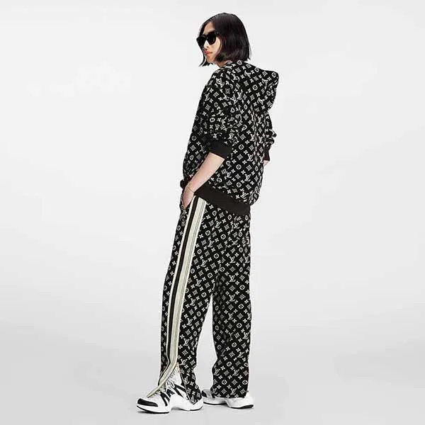 Áo Hoodie Nữ Louis Vuitton LV Monogram 1AAKV0 Màu Đen Hoạ Tiết - Thời trang - Vua Hàng Hiệu