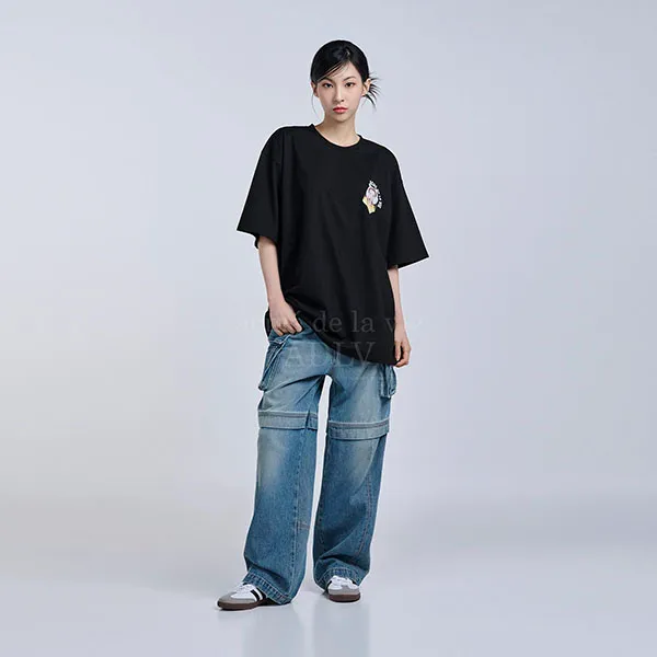 Áo Phông Acmé De La Vie ADLV Mini Baby Face Cat Earplug T-Shirt Màu Đen