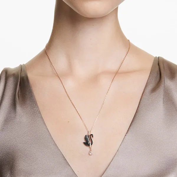 Dây Chuyền Nữ Swarovski Iconic Swan Pendant Swan, Small, Black, Rose Gold-Tone Plated 5678045 Màu Đen - Trang sức - Vua Hàng Hiệu