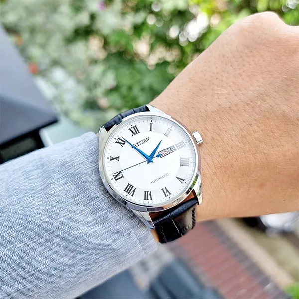 Đồng Hồ Nam Citizen Automatic NH8360-12A Màu Đen Bạc
