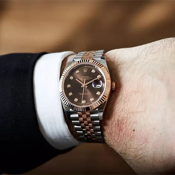 Đồng Hồ Nam Rolex DateJust 126331 Chocolate Size 41mm Màu Bạc Vàng Hồng - Đồng hồ - Vua Hàng Hiệu
