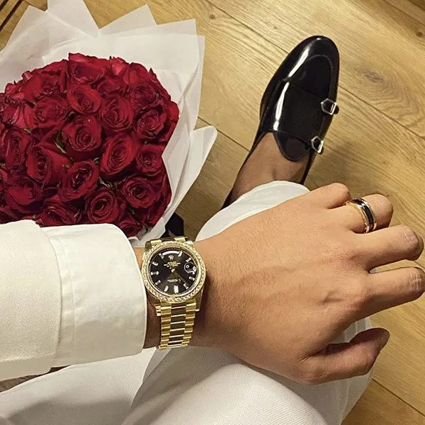 Đồng Hồ Nam Rolex Day-Date 40mm Diamond Bezel President Bracelet 228348RBR-0001 Màu Đen Vàng