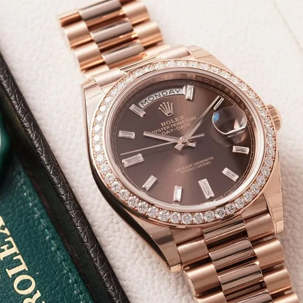 Đồng Hồ Rolex Day-Date 40mm Rose Gold 228345RBR-0006 Màu Nâu Chocolate