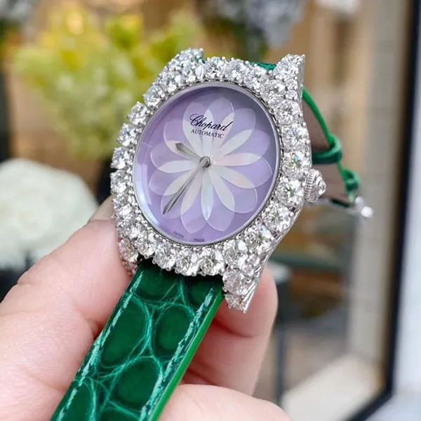 Đồng Hồ Nữ Chopard L’heure Du Diamant Floral White Gold 36mm Màu Xanh Tím