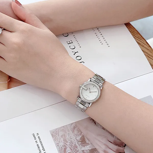 Đồng Hồ Nữ Gucci G-Diamond 101L Case 28mm Màu Trắng Bạc