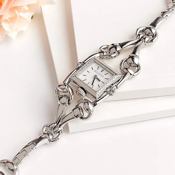 Đồng Hồ Nữ Gucci Signoria YA116505 Vintage Màu Bạc Trắng