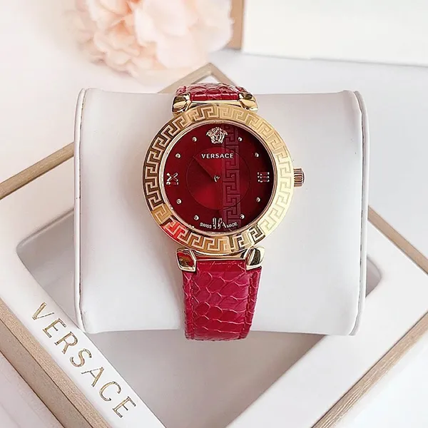 Đồng Hồ Nữ Versace Daphnis Quartz Red Dial Red Leather V16080017 35mm Màu Đỏ Vàng