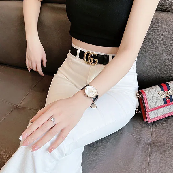 Đồng Hồ Nữ Versace V-Circle Medusa Watch VE8102919 Màu Trắng Đen