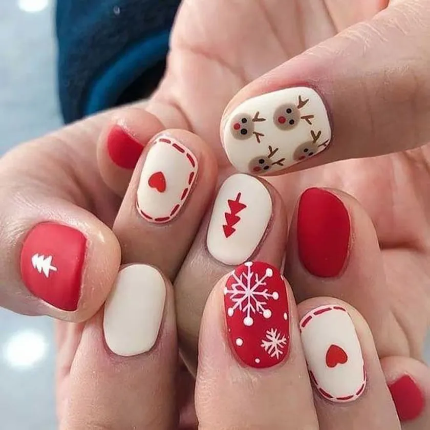 Đón Giáng sinh với những mẫu nail đẹp lung linh đang là hot trend năm nay!