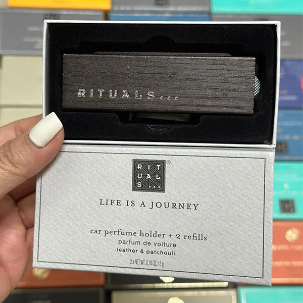 Nước Hoa Ô tô Rituals Life Is A Journey Car Perfume Holder + 2 Refills Leather & Patchouli 2 x 3g - 2