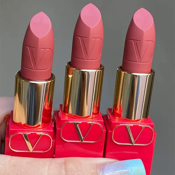 Son Valentino Rosso Valentino Refillable Lipstick 415 Màu Hồng Đất
