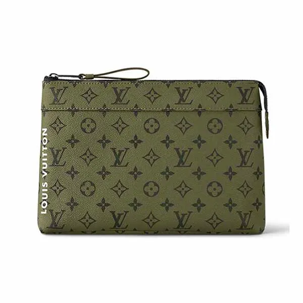 Túi Cầm Tay Nam Louis Vuitton LV Pochette Voyage Souple M82800 Màu Xanh