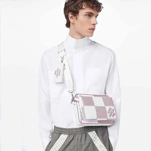 Túi Đeo Chéo Nam Louis Vuitton LV Trio Messenger Bag M20665 Màu Trắng Hồng