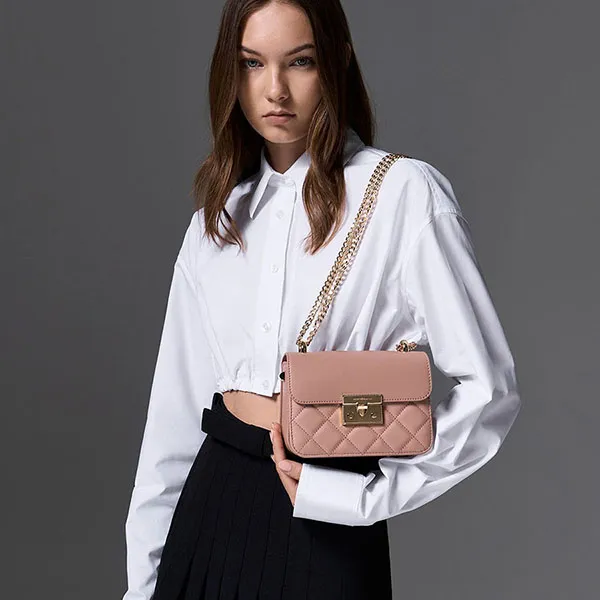 Túi Đeo Chéo Nữ Charles & Keith CNK Quilted Push-Lock Chain Handle Bag Blush 80701360 Màu Hồng Nude - Túi xách - Vua Hàng Hiệu