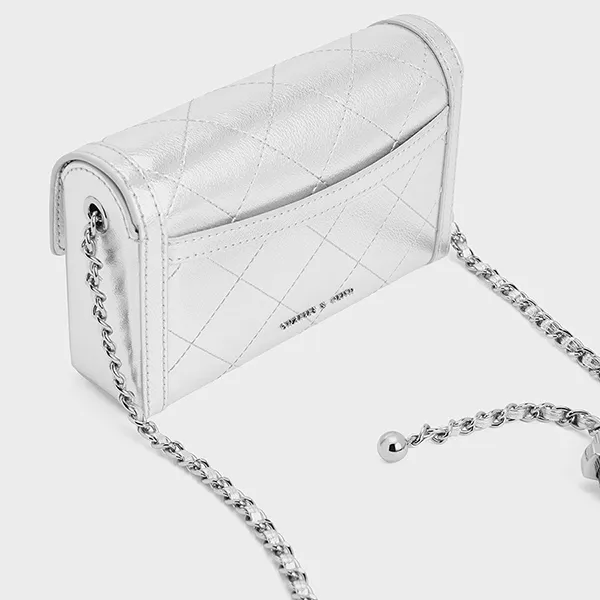 Túi Đeo Chéo Nữ Charles & Keith CNK Tallulah Quilted Metallic Push-Lock Clutch Silver CK2-70701372 Màu Bạc