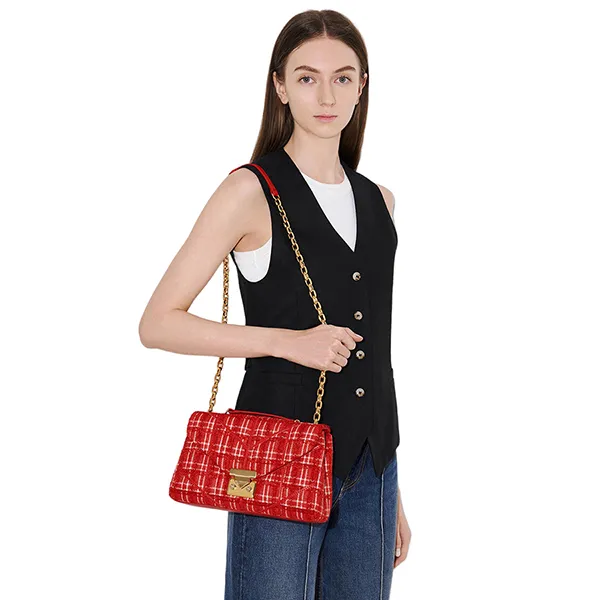 Túi Đeo Vai Nữ Charles & Keith CNK Eudora Chevron Trapeze Bag Red 20671469 Màu Đỏ