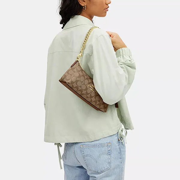 Túi Đeo Vai Nữ Coach Charlotte Shoulder Bag In Signature Canvas CL405 Gold/Khaki Saddle Màu Nâu Khaki