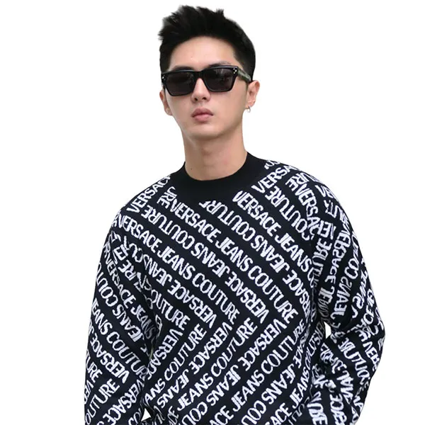 Áo Len Nam Versace Jeans Couture Black With All Over Printed 75GAFM11 CM29N A0E Màu Đen Trắng
