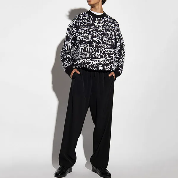 Áo Nỉ Sweater Nam Versace Jeans Couture Black With All Over Printed 75GAI3O0 FS093 899 Màu Đen Trắng