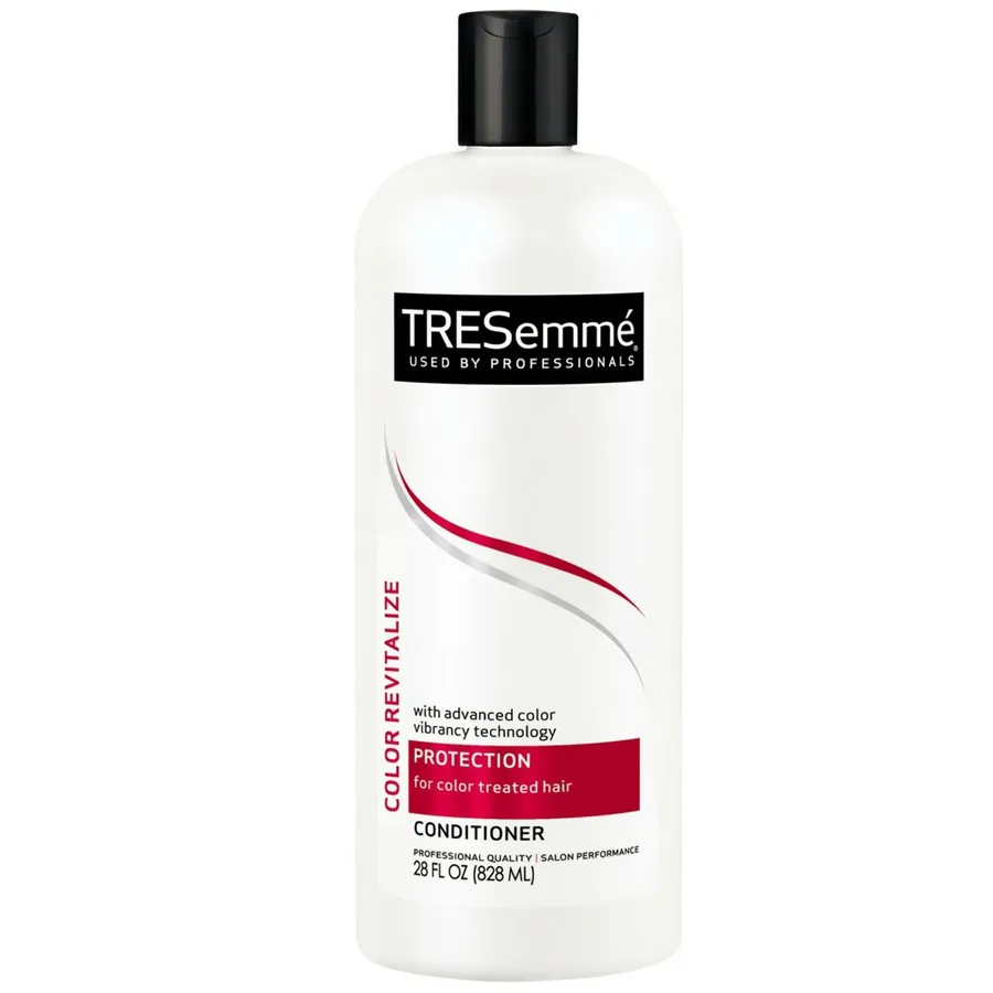 Dầu xả dành riêng cho tóc nhuộm Tresemme Color Revitalize