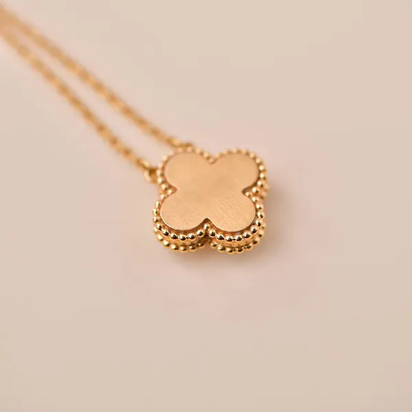 Dây Chuyền Nữ Jewery Luxury Diamond Mother Of Pearl Alhambra Pendant Màu Trắng – Vàng Hồng