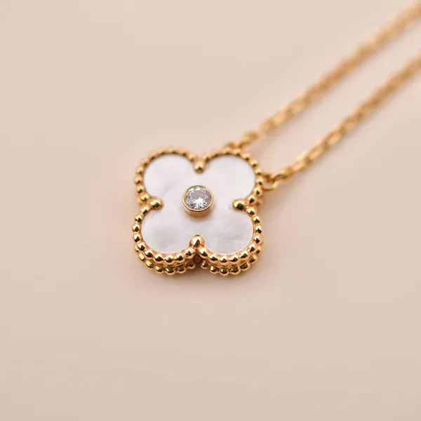 Dây Chuyền Nữ Jewery Luxury Diamond Mother Of Pearl Alhambra Pendant Màu Trắng – Vàng Hồng
