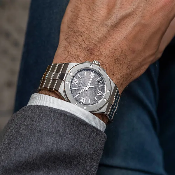 Đồng Hồ Chopard Alpine Eagle Large 41mm 298600-3002 Màu Bạc