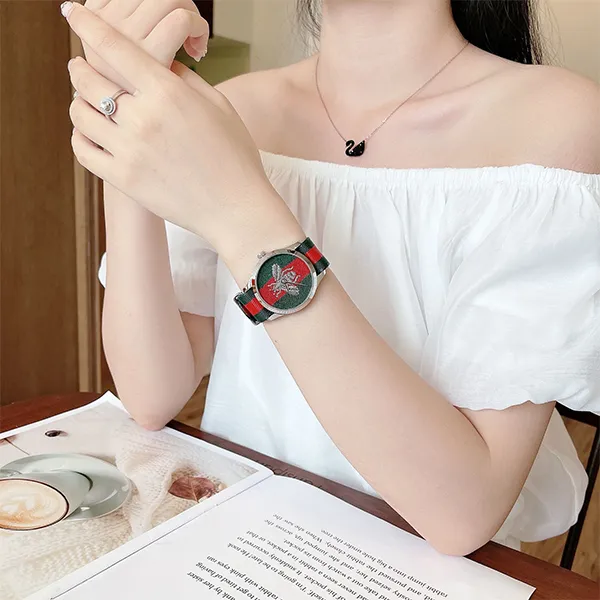 Đồng Hồ Gucci G-Timeless Le Marche Des Merveilles Màu Xanh Đỏ
