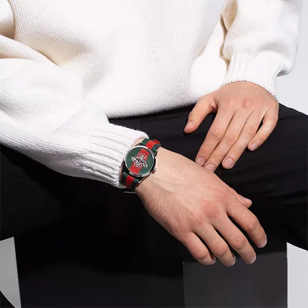 Đồng Hồ Gucci G-Timeless Le Marche Des Merveilles Màu Xanh Đỏ