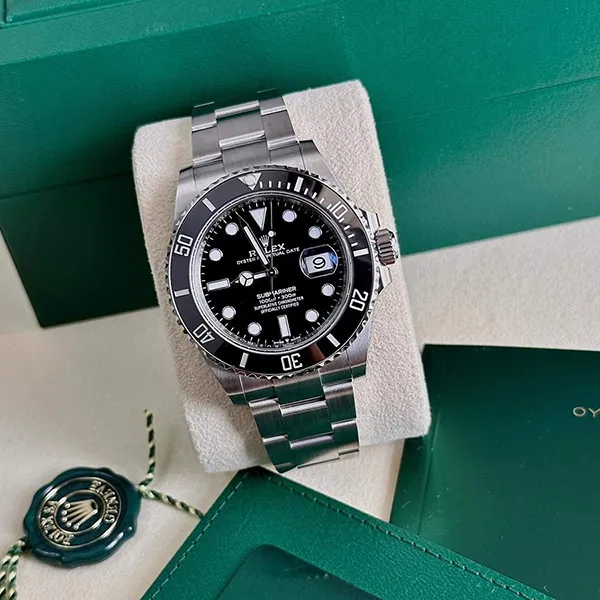 Đồng Hồ Nam Rolex Submariner Date 126610LN Màu Bạc