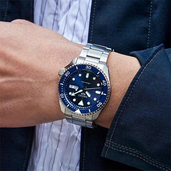 Đồng Hồ Nam Seiko 5 Sport SRPD51K1 Màu Bạc Xanh Lam