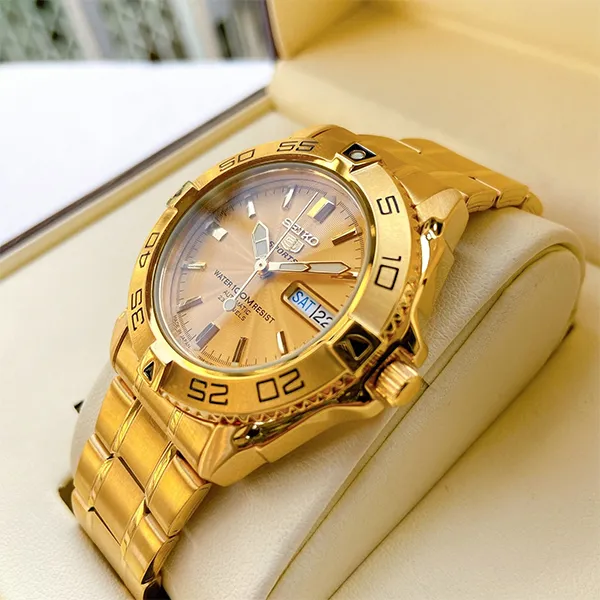 Đồng Hồ Nam Seiko 5 Sports SNZB26J1 Màu Vàng Gold