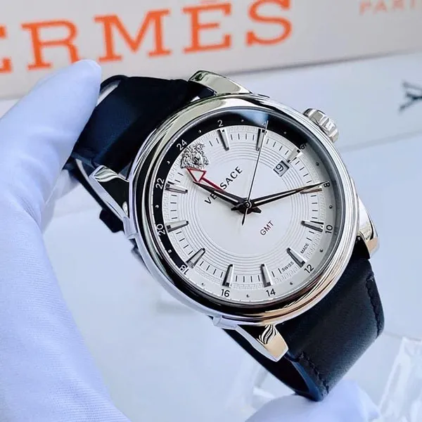 Đồng Hồ Nam Versace Quartz VEV300119 GMT Vintage 42mm Màu Đen Trắng