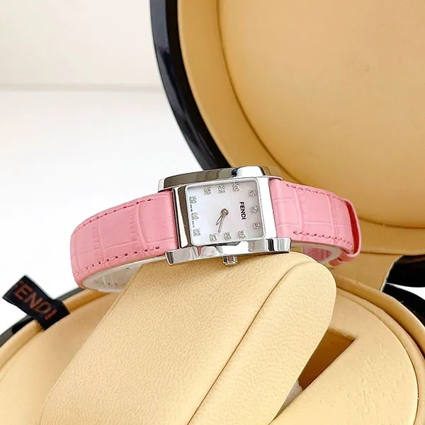 Đồng Hồ Nữ Fendi Quartz 7000L Classico Watch Màu Hồng Trắng
