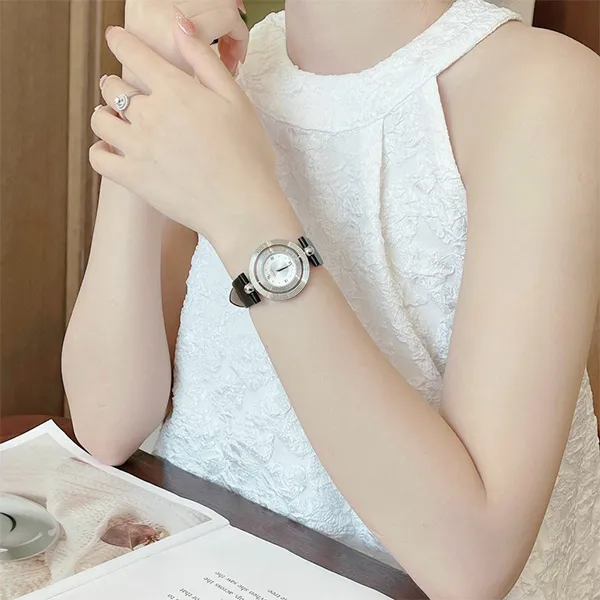 Đồng Hồ Nữ Versace Eon Ladies Watch VE7900120 Màu Đen Bạc