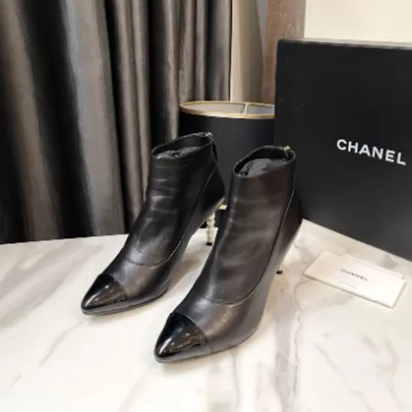Giày Boot Nữ Chanel Pearl Heel Màu Đen Size 37.5 - 1