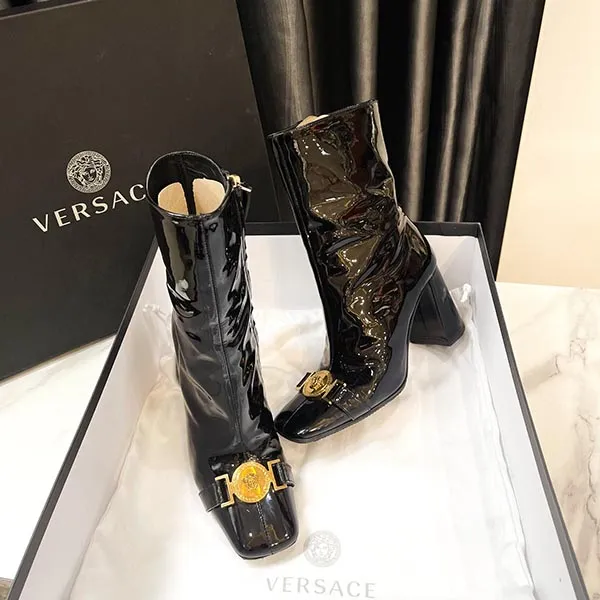 Giày Boot Nữ Versace Pre-Owned Leather In Black Màu Đen Size 35