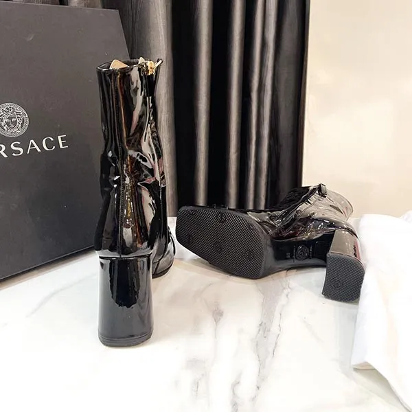 Giày Boot Nữ Versace Pre-Owned Leather In Black Màu Đen Size 35