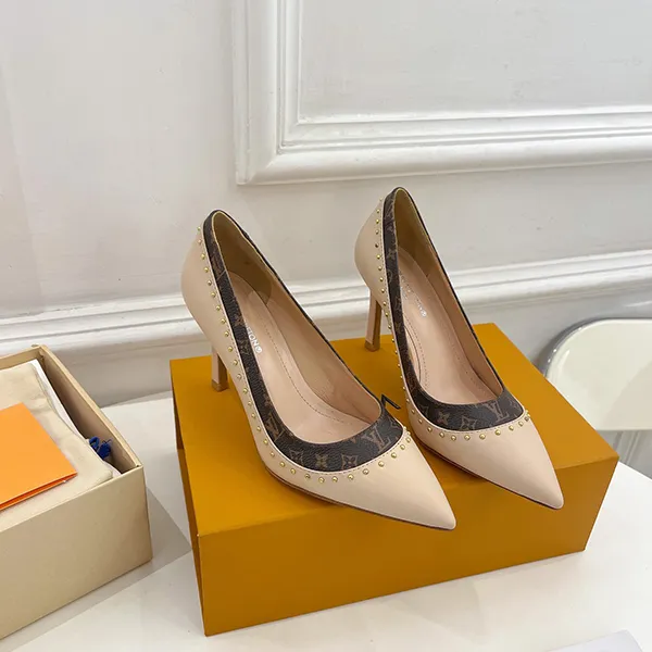 Giày Cao Gót Nữ Louis Vuitton LV Women's Signature Pumps 1AACG5 Màu Be Viền Nâu Size 37.5