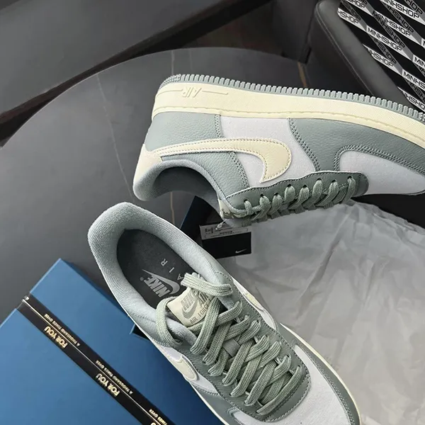 Giày Thể Thao Nike Air Force 1 Low 07 Lx Mica Green Coconut Milk DV7186-300 Màu Xanh Trắng Size 42.5