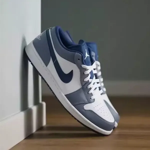 Giày Thể Thao Nike Air Jordan 1 Low Ashen Slate 553558 414 Màu Trắng Xanh Size 41 - Giày - Vua Hàng Hiệu