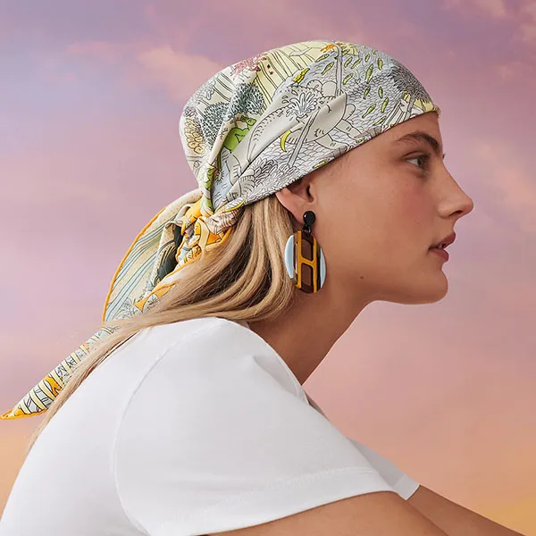 Khăn Nữ Hermès Le Carnaval Des Animaux Scarf 90 Phối Màu