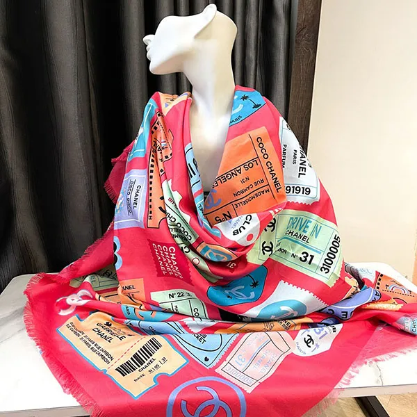 Khăn Quàng Cổ Nữ Chanel Iconic Shawl Rose/MulticolourX Scarf Phối Màu