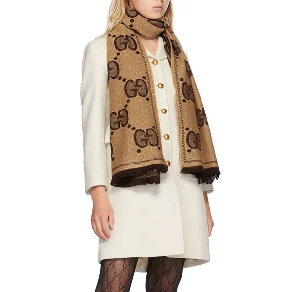 Khăn Quàng Cổ Gucci GG Supreme Jacquard Scrapf Màu Nâu Be