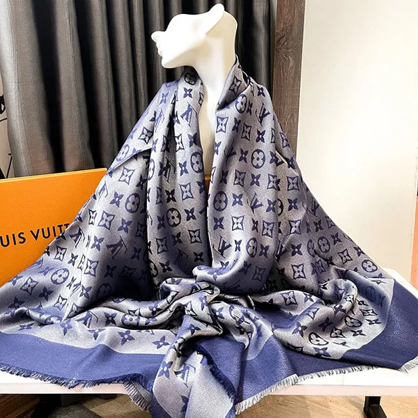 Khăn Quàng Cổ Louis Vuitton LV Monogram Shine Màu Xanh Navy