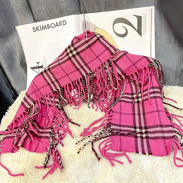 Khăn Quàng Cổ Nữ Burberry Pink Classic Check Scarf Màu Hồng - Thời trang - Vua Hàng Hiệu