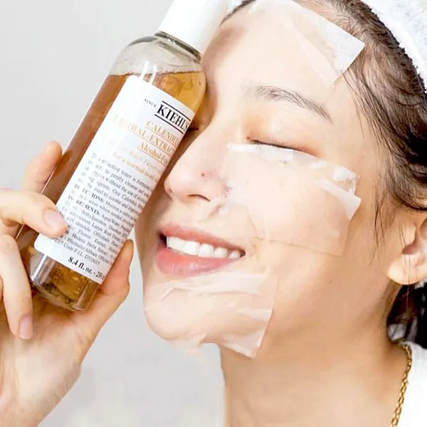 Set Chăm Sóc Da Kiehl's Tis The Season To Soothe Gift Set 2 Món (Sữa Rửa Mặt 230ml + Toner 250ml)